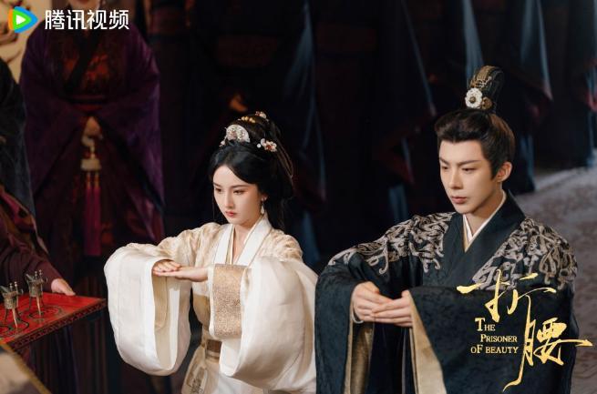 000万刘宇宁身价是《藏海传》肖战三分之一j9九游会真人游戏第一《折腰》宋祖儿片酬2(图3)